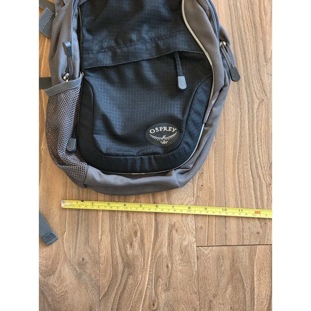 OSPREY Veer Vertical Shoulder Bag Backpack Sling Messenger Crossbody gray EUC